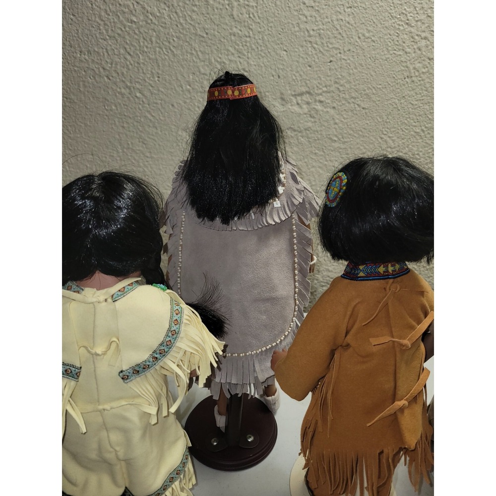 Porcelain Native American Doll Figures Lot Of 4 - Picture 7 of 11
